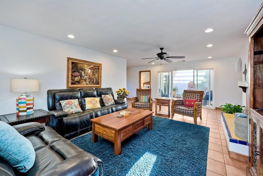 Great Group Retreat! Hacienda Decor, Spacious Floor Plan, Private Backyard Carlsbad Dış mekan fotoğraf